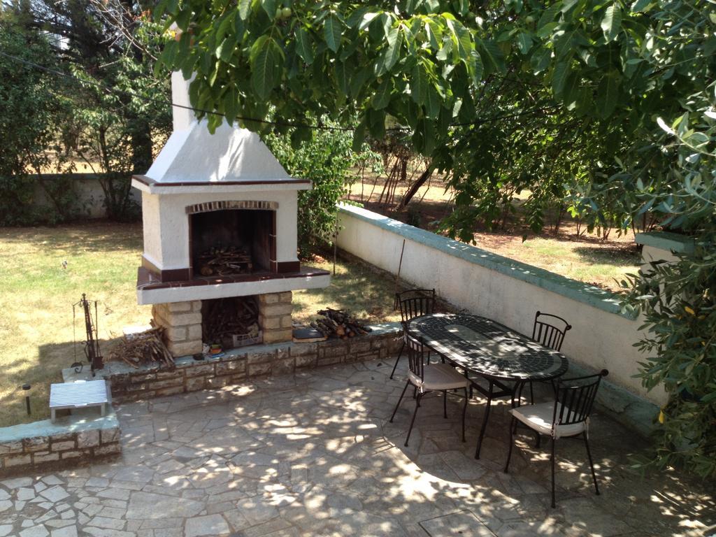 Villa Rosa With Yard And Children'S Playground Tar-Vabriga ห้อง รูปภาพ